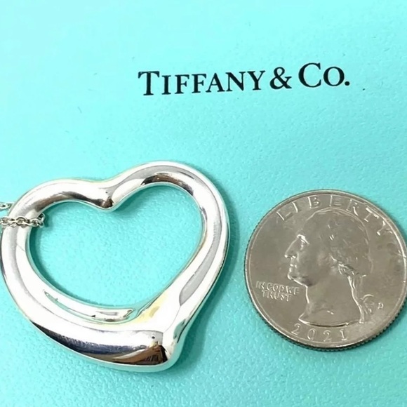 💯% Authentic Tiffany & CO. Elsa Peretti Big Open Heart Pendant Necklace 💖 - Picture 11 of 11